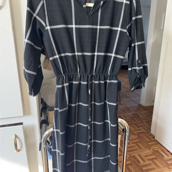 Roolee Black and White Checkered Dress - Picture 5 of 6